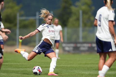 Crans-Montana, Switzerland - July 25: De al m da Eira Stefanie (64 SFCCF) during the AXA Women's Super League match between Servette FC Chenois Feminin and FC Sion Feminin at Stade du Christ-Roi on July 25, 2026 in Crans-Montana, Switzerland.