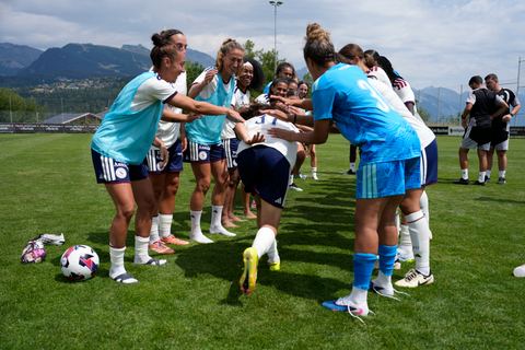 Crans-Montana, Switzerland - July 25: The Player celebrating Camila Mingard (37 SFCCF) after the AXA Women's Super League match between Servette FC Chenois Feminin and FC Sion Feminin at Stade du Christ-Roi on July 25, 2026 in Crans-Montana, Switzerland.